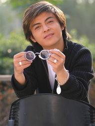 演员方超,从舞台新星到影视界璀璨星辰的蜕变之路