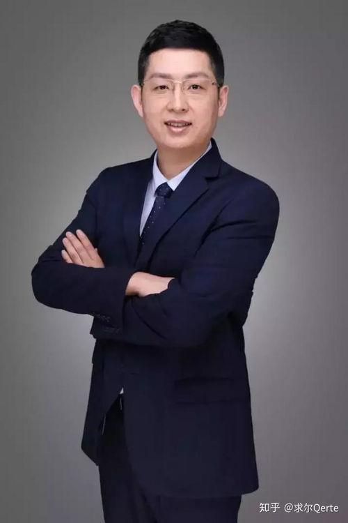 周翔个人资料,才华横溢的青年才俊，多领域成就斐然